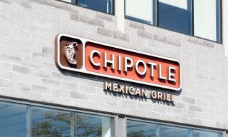 Chipotle’s Pizzeria Shutdown Suggests Not All Foods Can Be Burritofied