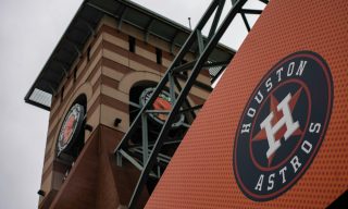 Sporting Venues Use Frictionless Payment Tech to Enhance Event Experience