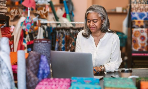 CoutLoot Debuts Wholesale Platform for Indian SMBs