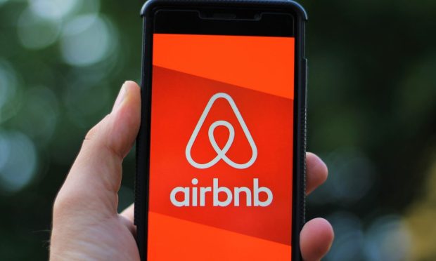 NYC Airbnb Hosts Scrub Listings Ahead of New Rules