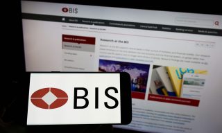 BIS: Central Banks Need ‘Comprehensive Risk Management Strategy’ for AI