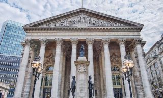 FCA Aims to Streamline Stock Listing Rules to Boost UK Growth