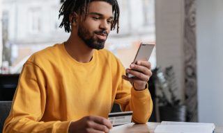 Consumers More Drawn to Products Than Brands When Ordering Online