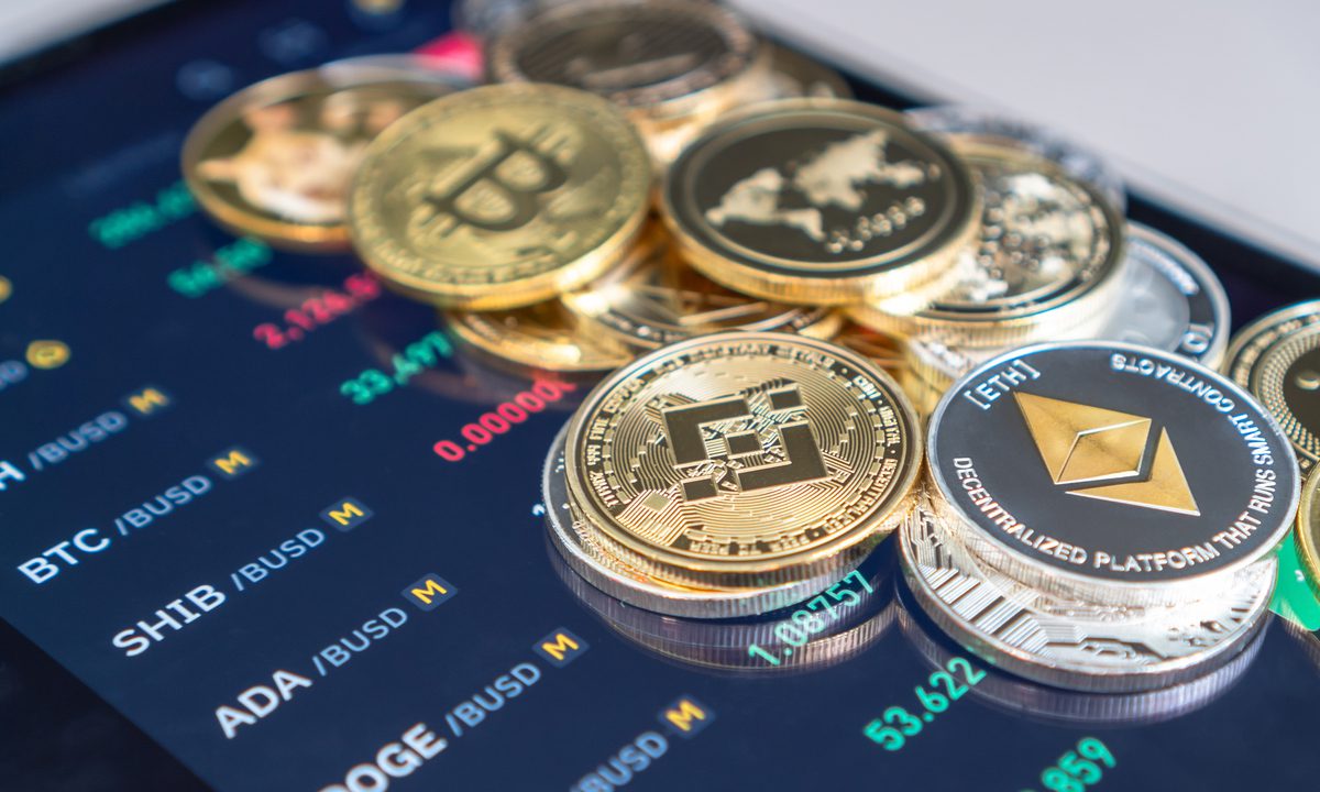 Stablecoin Collapse Heightens Calls for Crypto Controls Worldwide