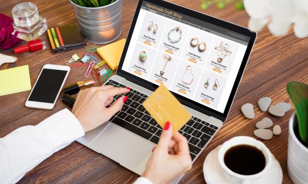 Platform Stocks’ Rout Misjudges Realities of the Great Digital Shift