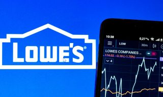 Lowe’s Posts Mixed Q1 Earnings as Chilly Spring Cools Demand 