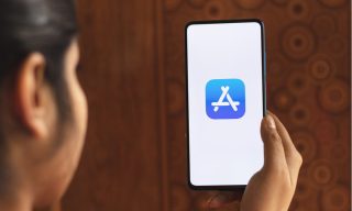 Indian Bank Rules Stop Apple App Store From Taking Credit/Debit Cards 
