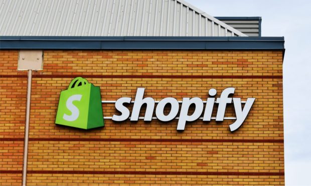 Shopify, Deliverr, acquisition, eCommerce