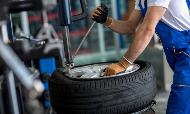 Partnerships Enable Online Sales of Auto Parts to ‘Do it For Me’ Customers