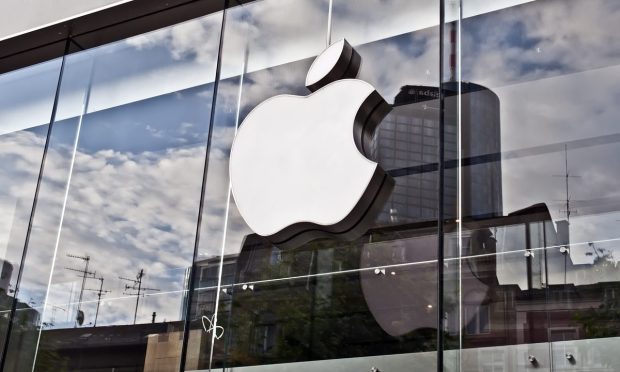 Apple Shares Drop After Morgan Stanley App Store Warning