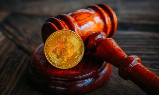 Crypto Bill Talks Stall as Banks Reject White House Stablecoin Compromise