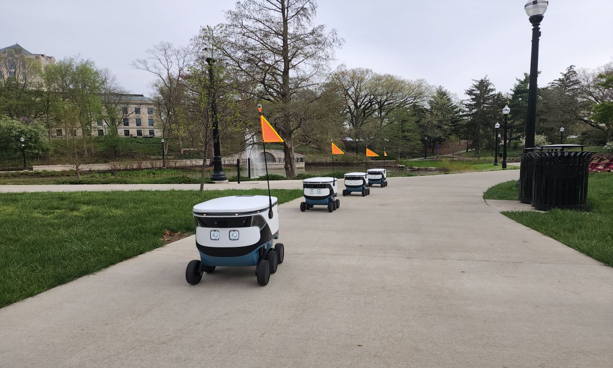 Grubhub Robotics Partner Predicts the P2P Future of Automated Delivery