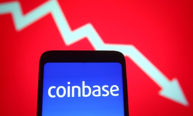 Coinbase Cuts Staff by 18% Ahead of ‘Crypto Winter’