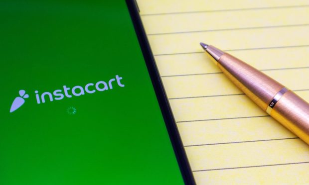 Grocery Roundup: Instacart Launches Family Carts for Subscribers; Sprouts Taps B2B Wholesale Marketplace