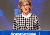 EU Commissioner Urges Parliament to Adopt Crypto Rules to Protect Consumers 