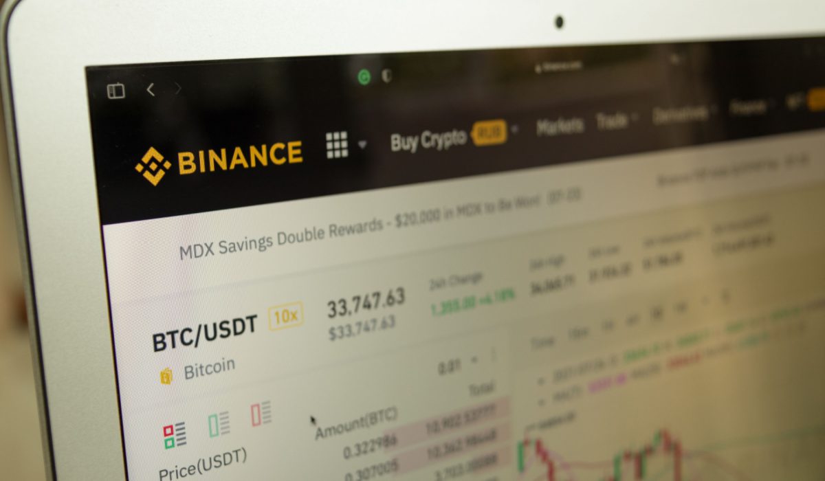 Today in Crypto: TerraUSD Investors Sue Binance.US Over Losses; BlockFi to Lay Off 20% of Staff