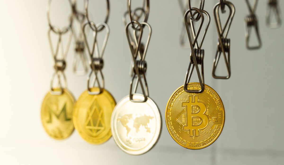 EU Agrees on Strong AML Checks for Crypto With an Exemption for Unhosted Wallets 