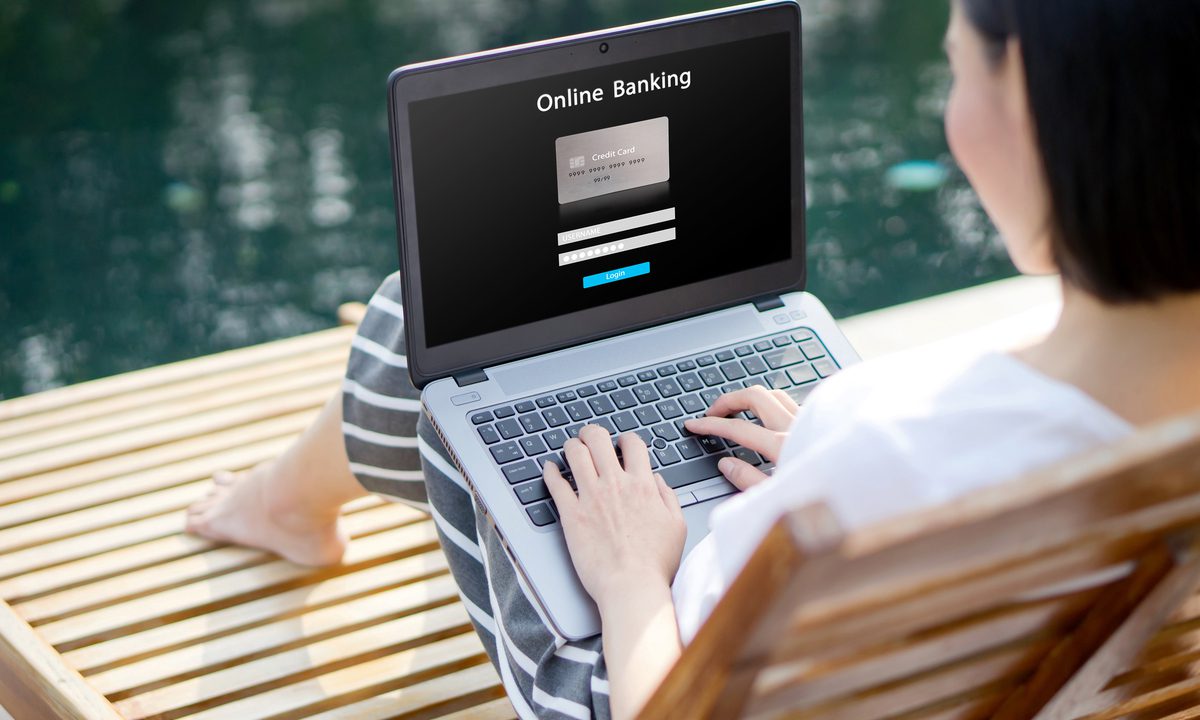 Today in Data: Consumers Leaning Toward Digital-Only Banking