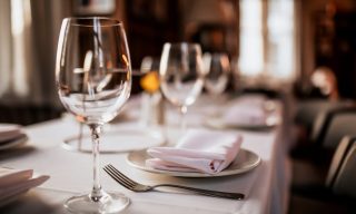 Connected Travelers Get a Side Order of Restaurant Reservations