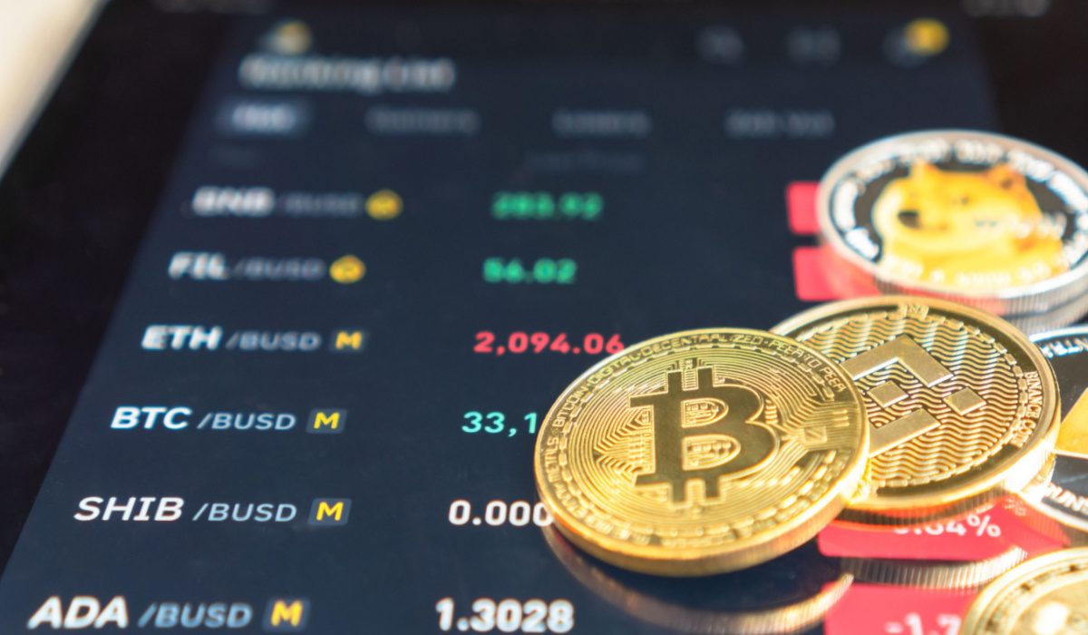 EU Agreement on Crypto Regulation Limits Stablecoins, Leaves Out NFTs and DeFi