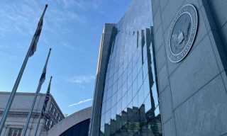 Big Banks Face Big Fines Over Messaging Apps