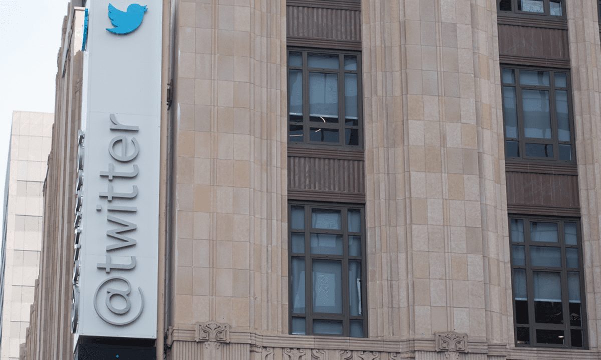Twitter Shutters Offices in Move to Work From Home