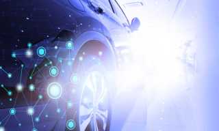 Consumers Embrace Connected Cars as Lawmakers Raise Fresh Security Concerns