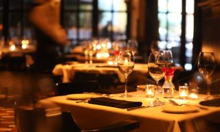 Fine Dining Restaurants Take a la Carte Approach to Tableside Tech