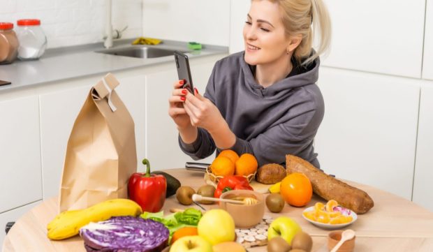 One in 4 Affluent Shoppers Use Auto-Fill Subscriptions for Essential Items