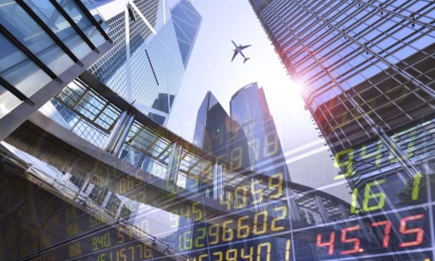 LianLian Global Eyes Hong Kong IPO as it Seeks New Funding