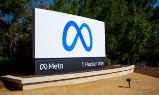 Meta Clamps Down as Zuckerberg Tells Team to do More With Less