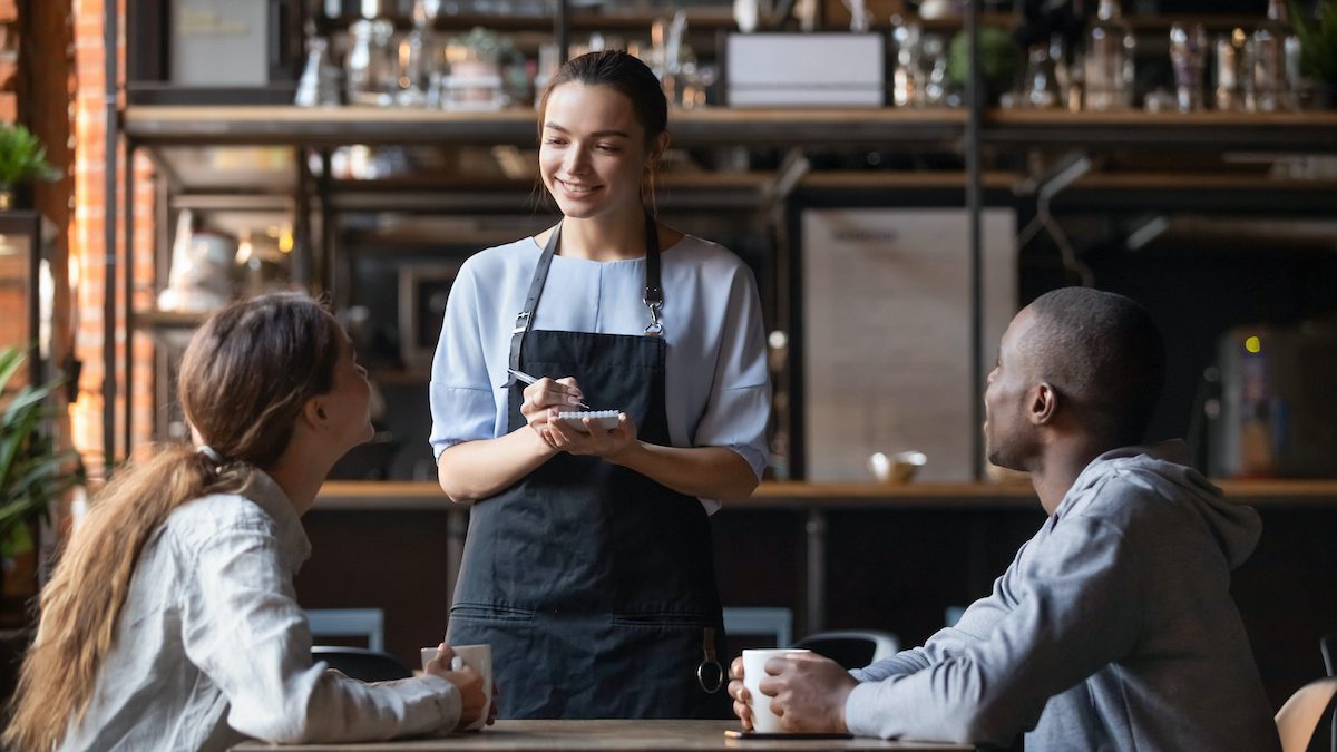 CPI Shows Restaurants Underpricing to Slow Shift to Grocery