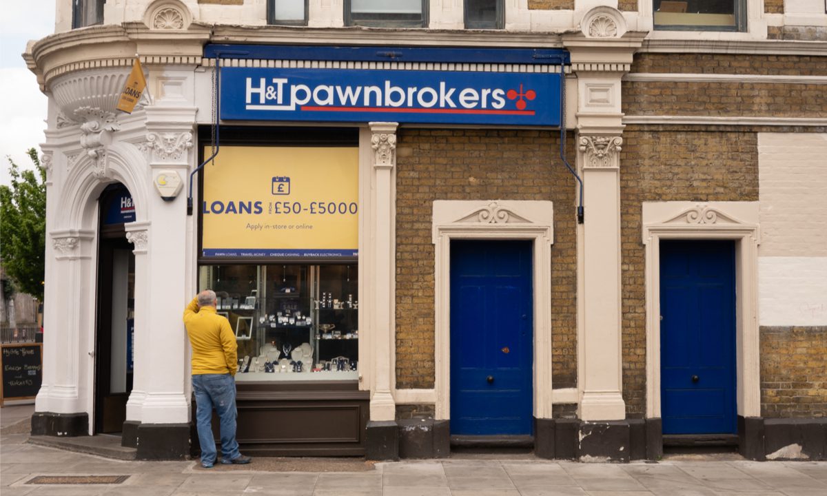 UK Sees Surge in Pawnbroking as Inflation Continues to Rise