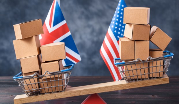 US and Britain: Two Separate Nations Now Joined by Common Digital Shopping Habits