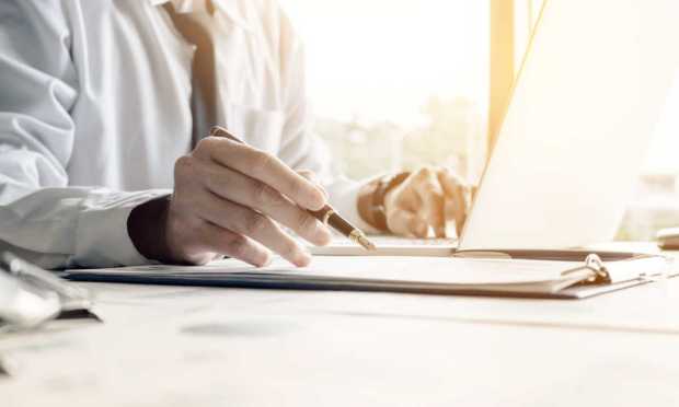 Arab Bank Launches Products for Doctors