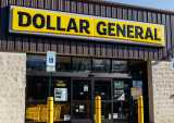 More People Turn to Dollar Stores for Essentials Due to Inflation