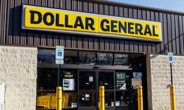 More People Turn to Dollar Stores for Essentials