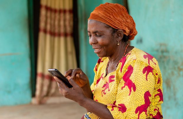 Nigeria Regulates Mobile Devices via 5% Tax