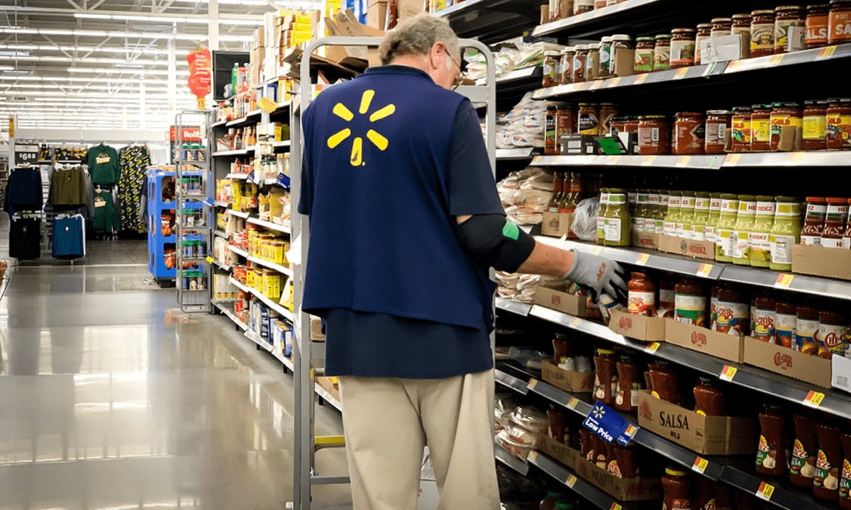 Walmart’s Grocery Gains Could Be Mixed Blessing as Shoppers Trade Down