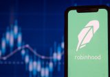 Robinhood Seeks Fresh Following as Client Rosters, Revenue Plummet