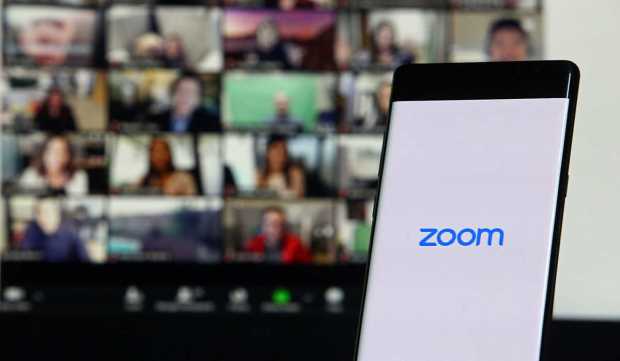 Zoom’s Caution Points to Work-From-Home Headwinds