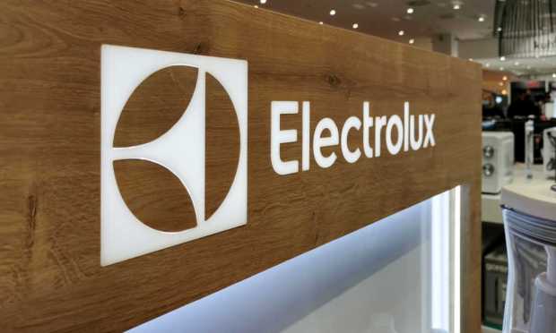 Electrolux Says Consumers and Retailers Are Scaling Back Appliance Orders
