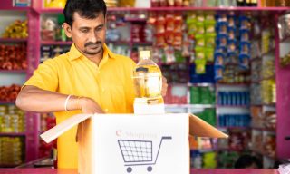 Digital Lending Firm Biz2X Partners With B2B eCommerce Platform TradeIndia