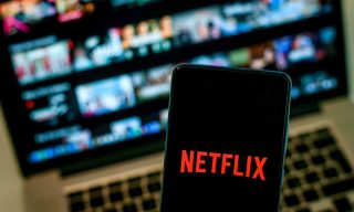 No Joke: Netflix Cutting Fees for Comedy Specials