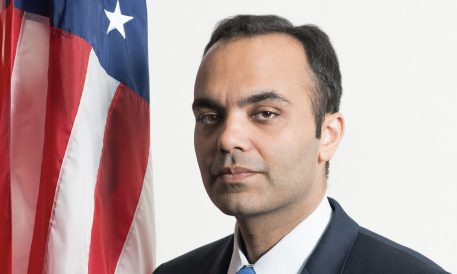 California sfida Washington sulla protezione dei consumatori, Chopra guida la nuova era regolamentare
