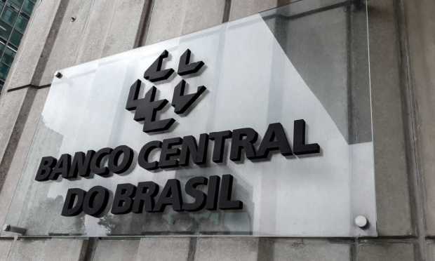 central bank brazil, caps, prepaid cards, interchange fees