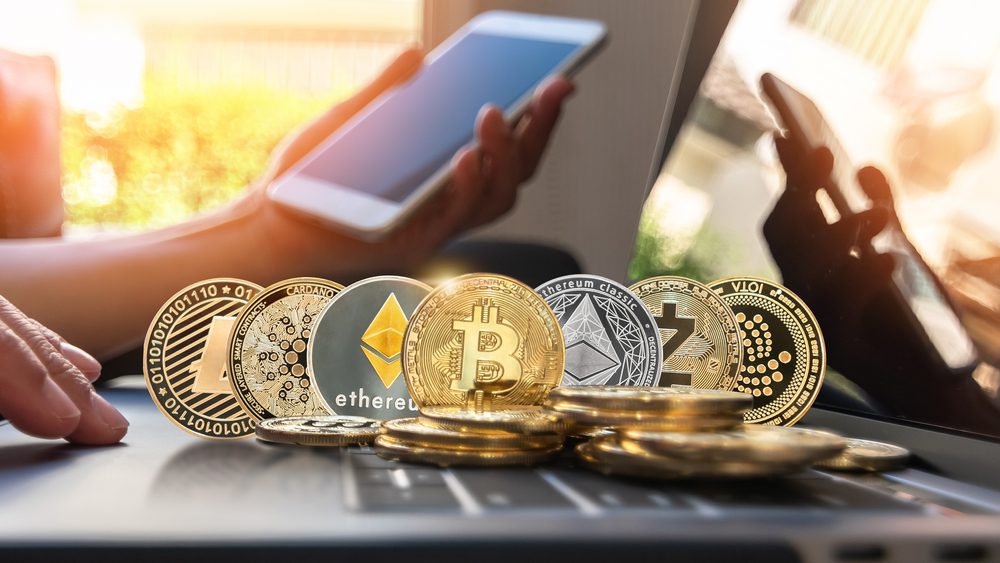 Fed’s Powell: Crypto Regulation Needed Before DeFi Melds With Banking