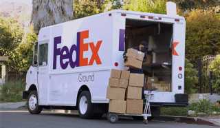 FedEx Closes Stores and Grounds Planes as eCommerce Volume Falls