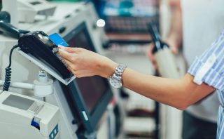 Grocers Split on Self-Checkout Amid Mixed Shopper Reactions