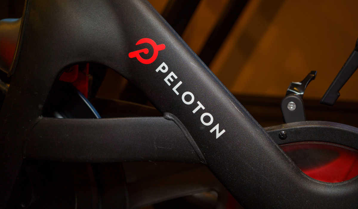 Peloton Co-Founders Foley, Kushi Step Down From Company Roles